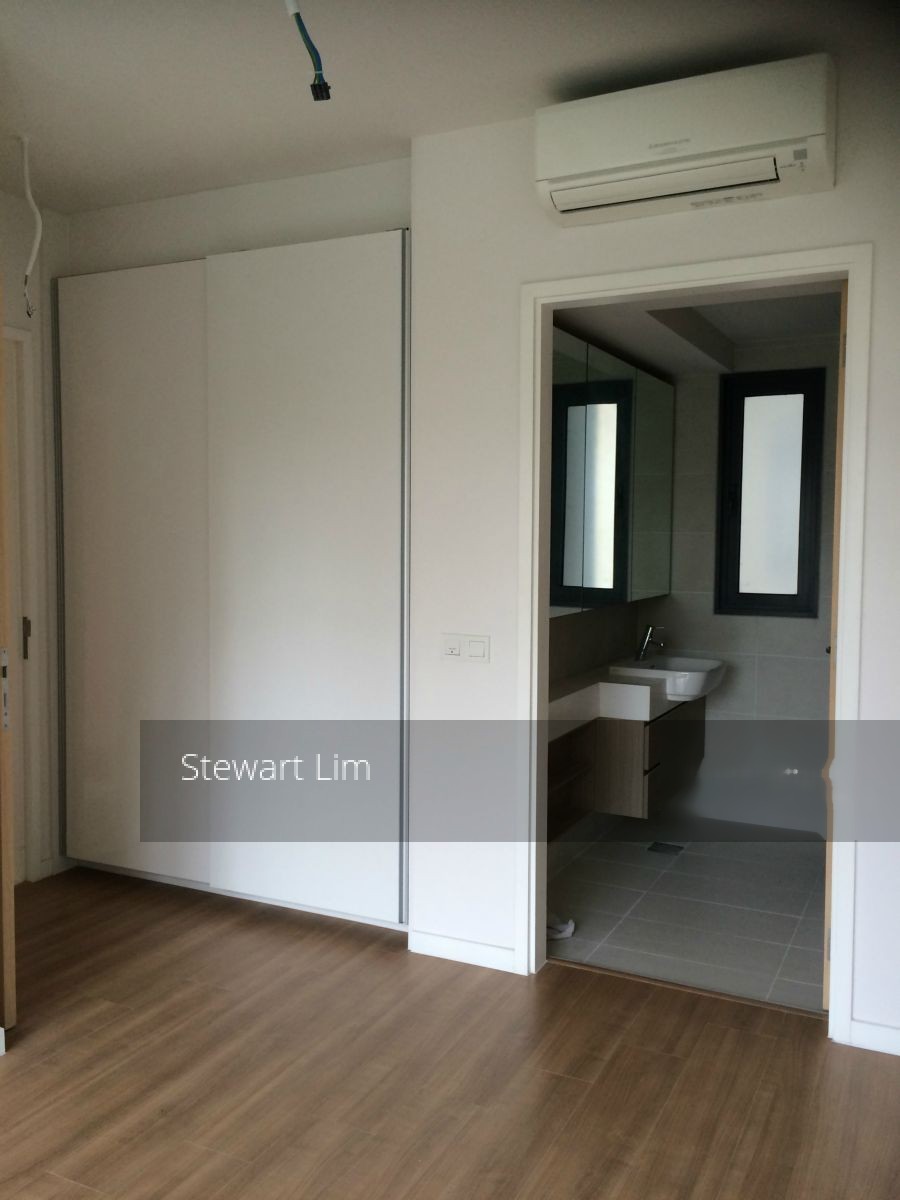 The Lakefront Residences (D22), Condominium #145707322